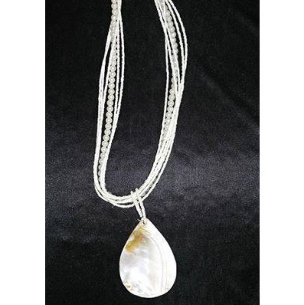 2 Necklaces! Boho/Shell Style! - Picture 4 of 6